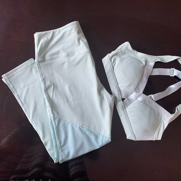 Custom Soft-Green 2-Piece Fitness Set - Picture 6 of 7